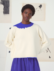 pull-gerda-abstraction-offwhiteroyalblue
