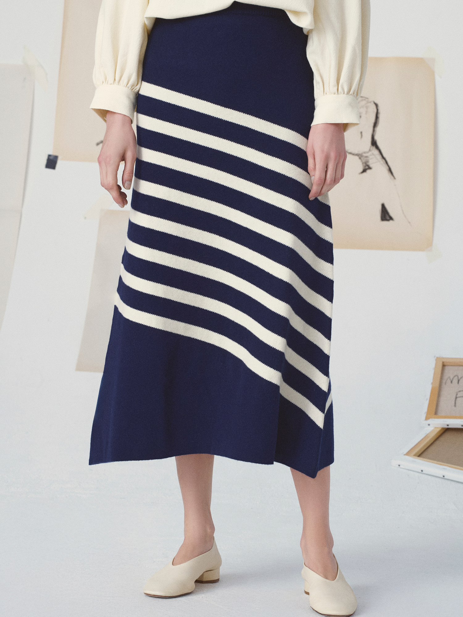 skirt-manelle-abstraction-marine