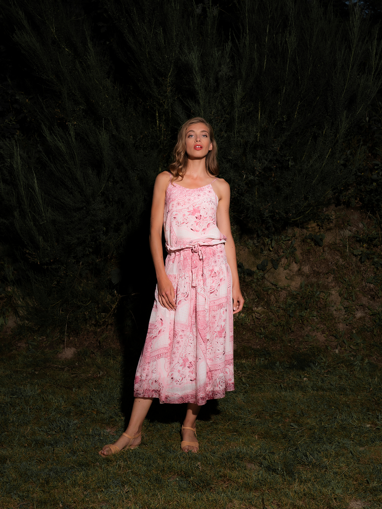 jupe-lata-tapisvolant-red-miicollection