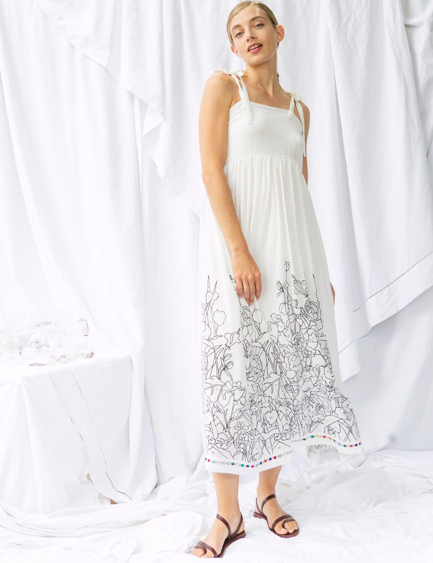 robe-pauline-blackandwhite-miicollection