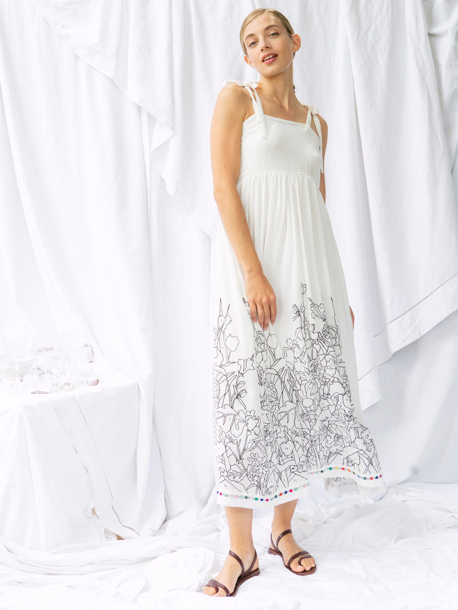 robe-pauline-blackandwhite-miicollection