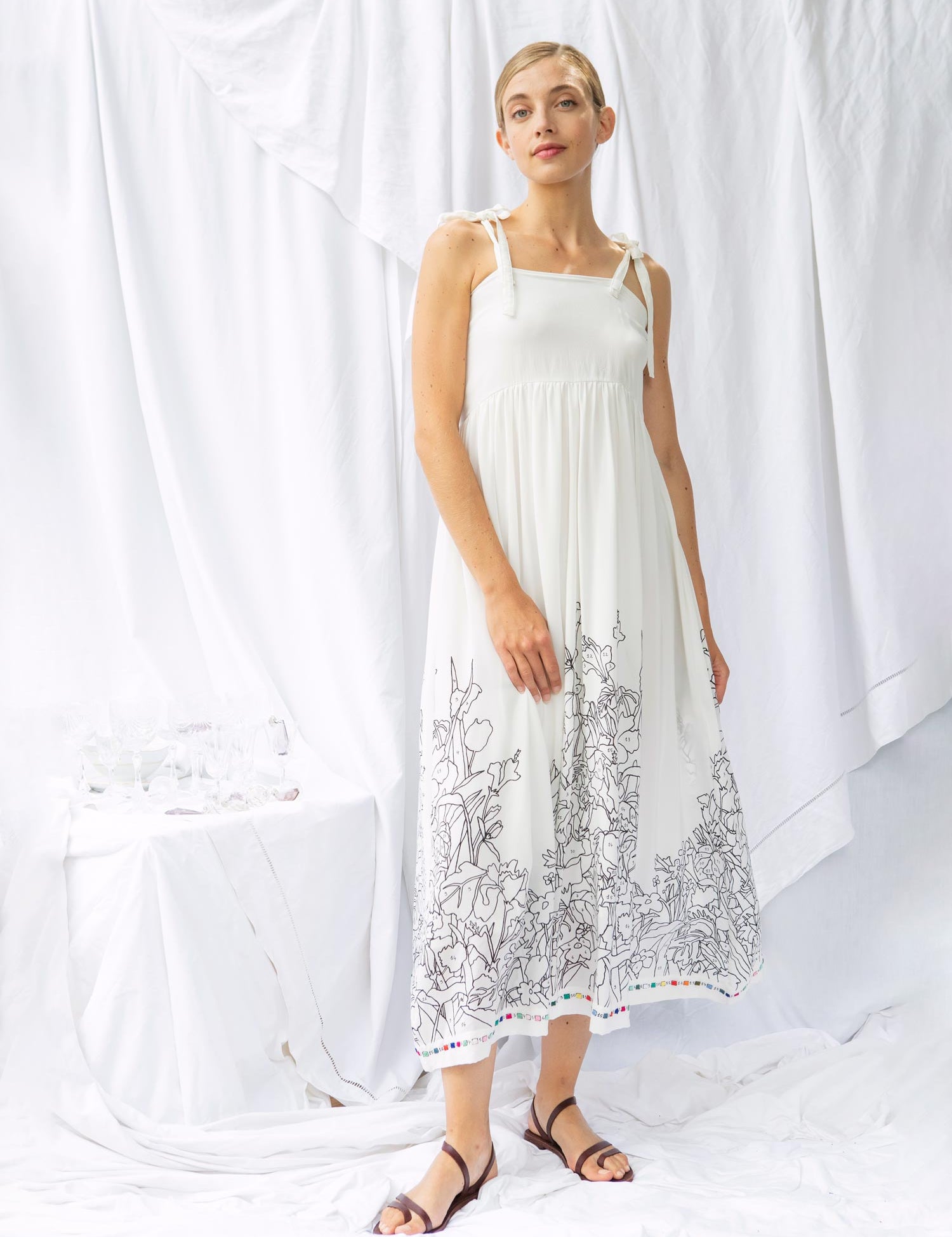 robe-pauline-blackandwhite-miicollection