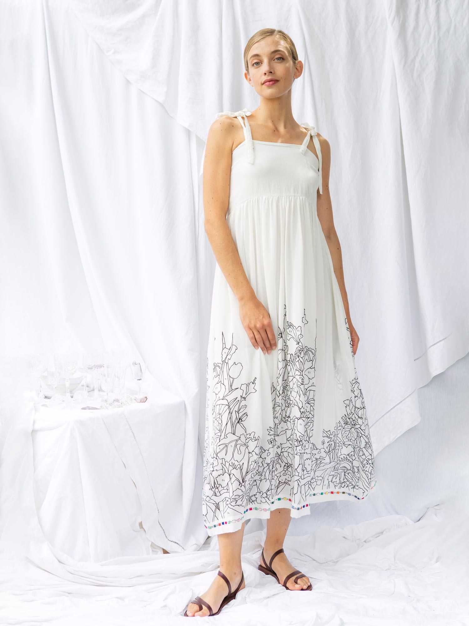 robe-pauline-blackandwhite-miicollection