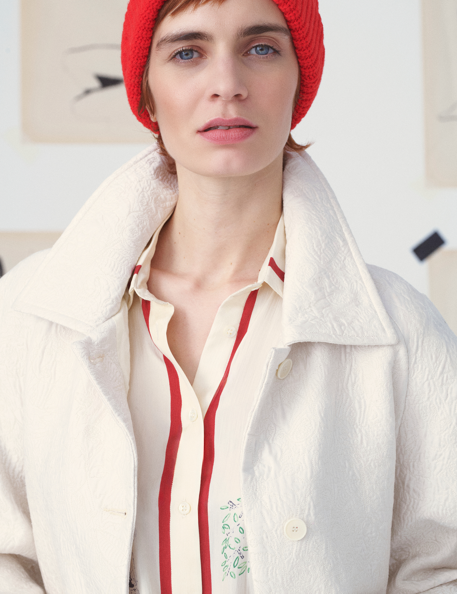 jacket-cathisu-surreaslisme-offwhite