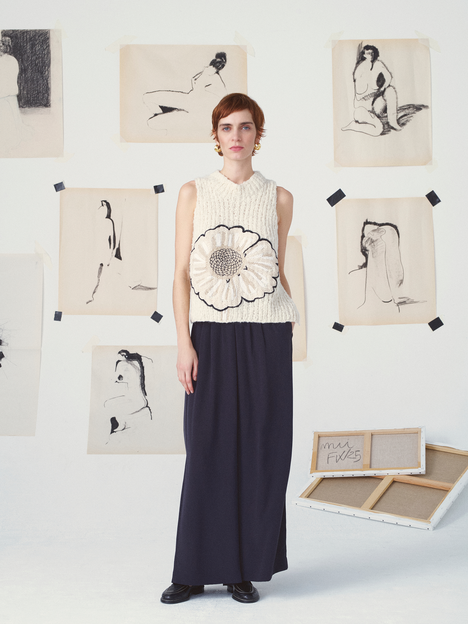 pull-maya-abstraction-offwhite