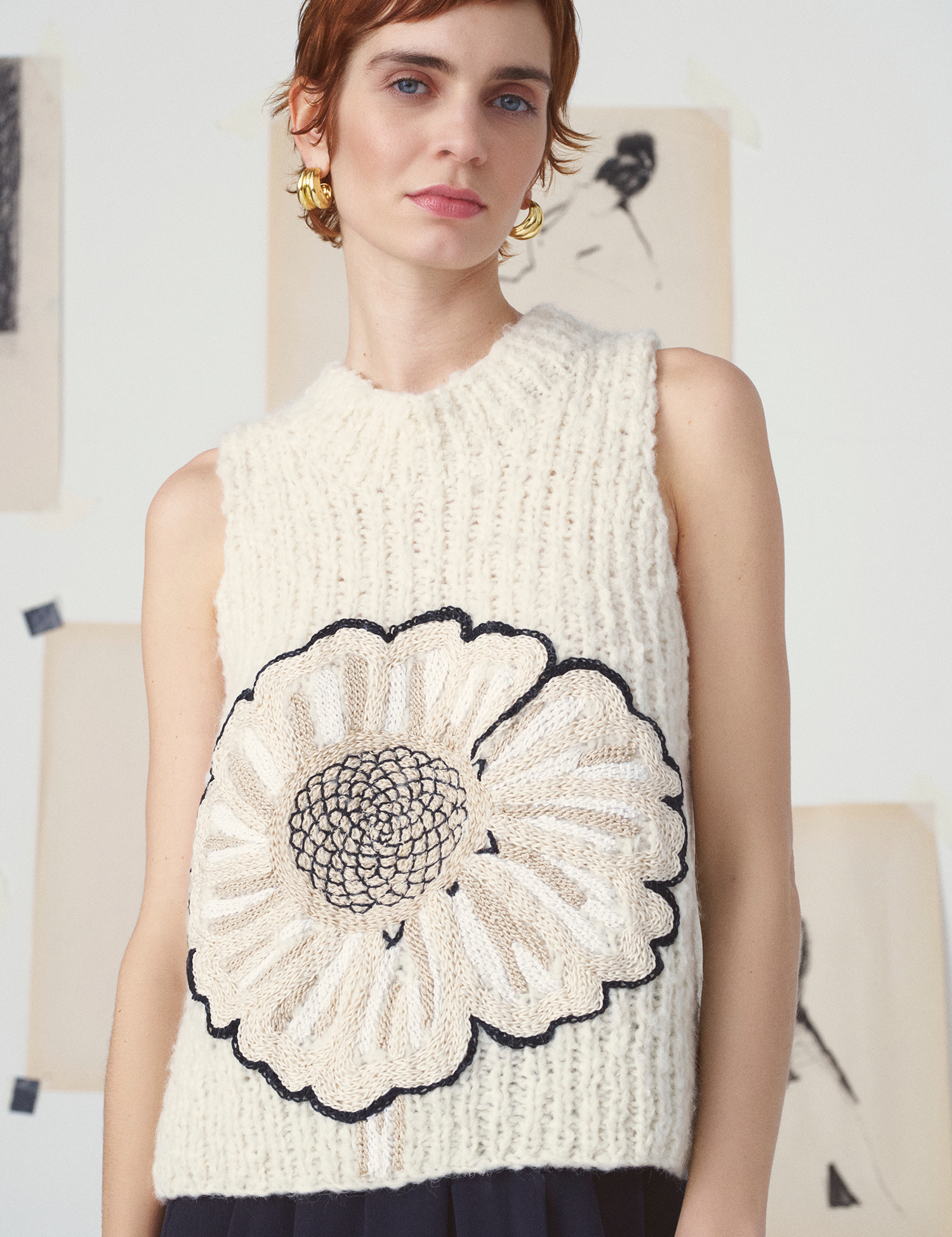 pull-maya-abstraction-offwhite