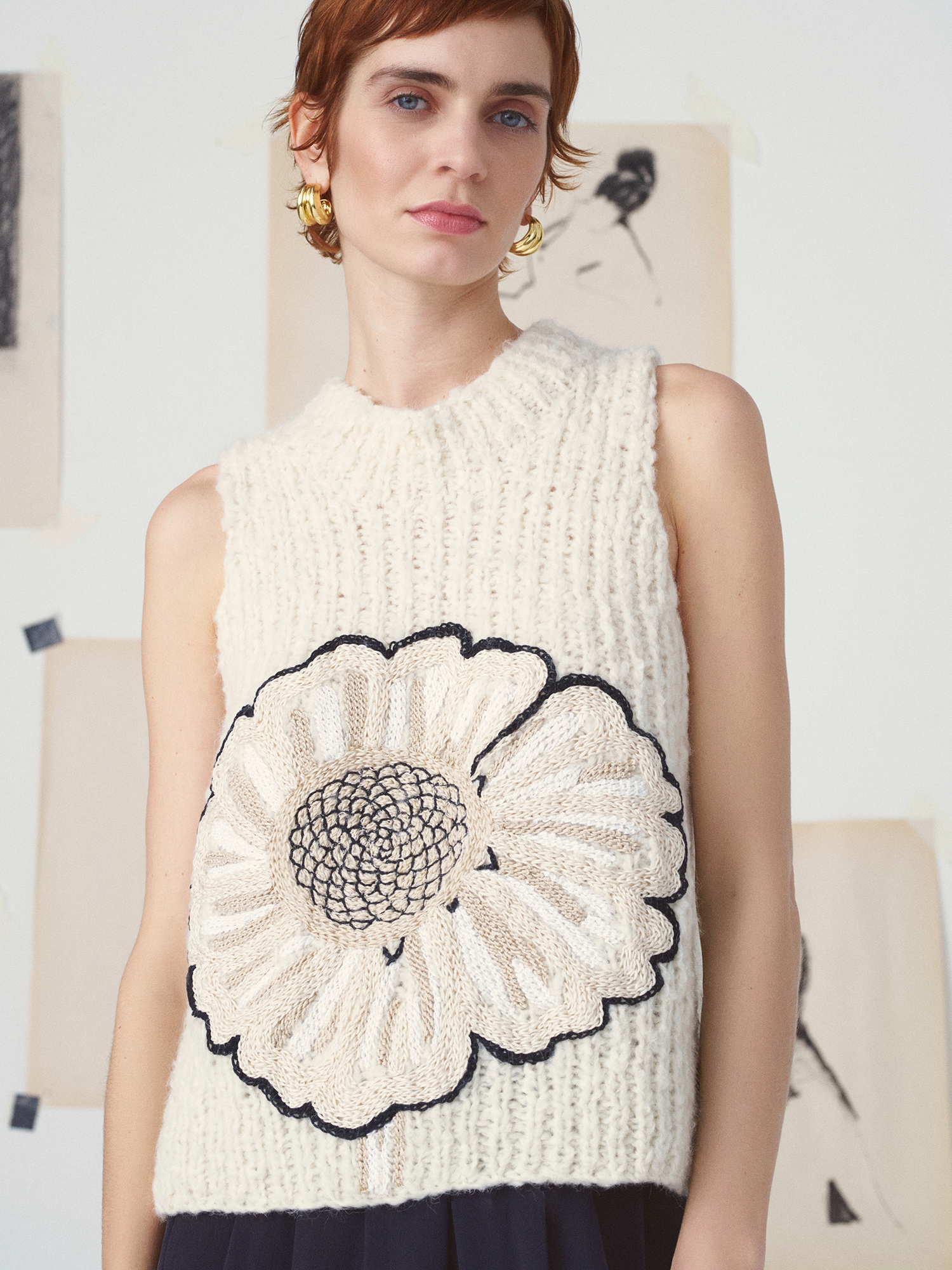 pull-maya-abstraction-offwhite