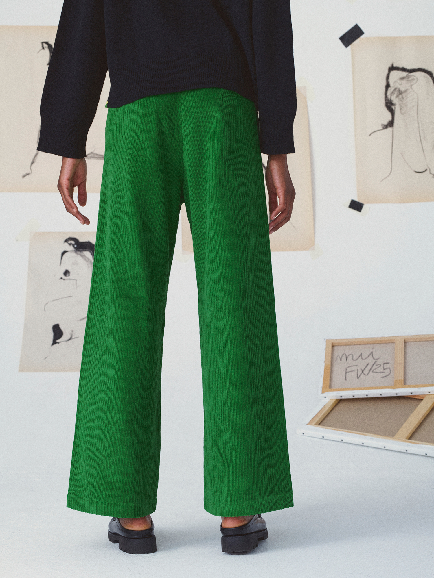 pants-lena-abstraction-green