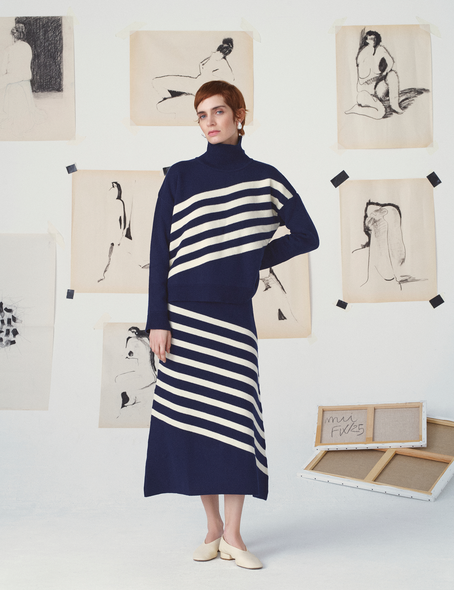 pull-melanie-abstraction-marine