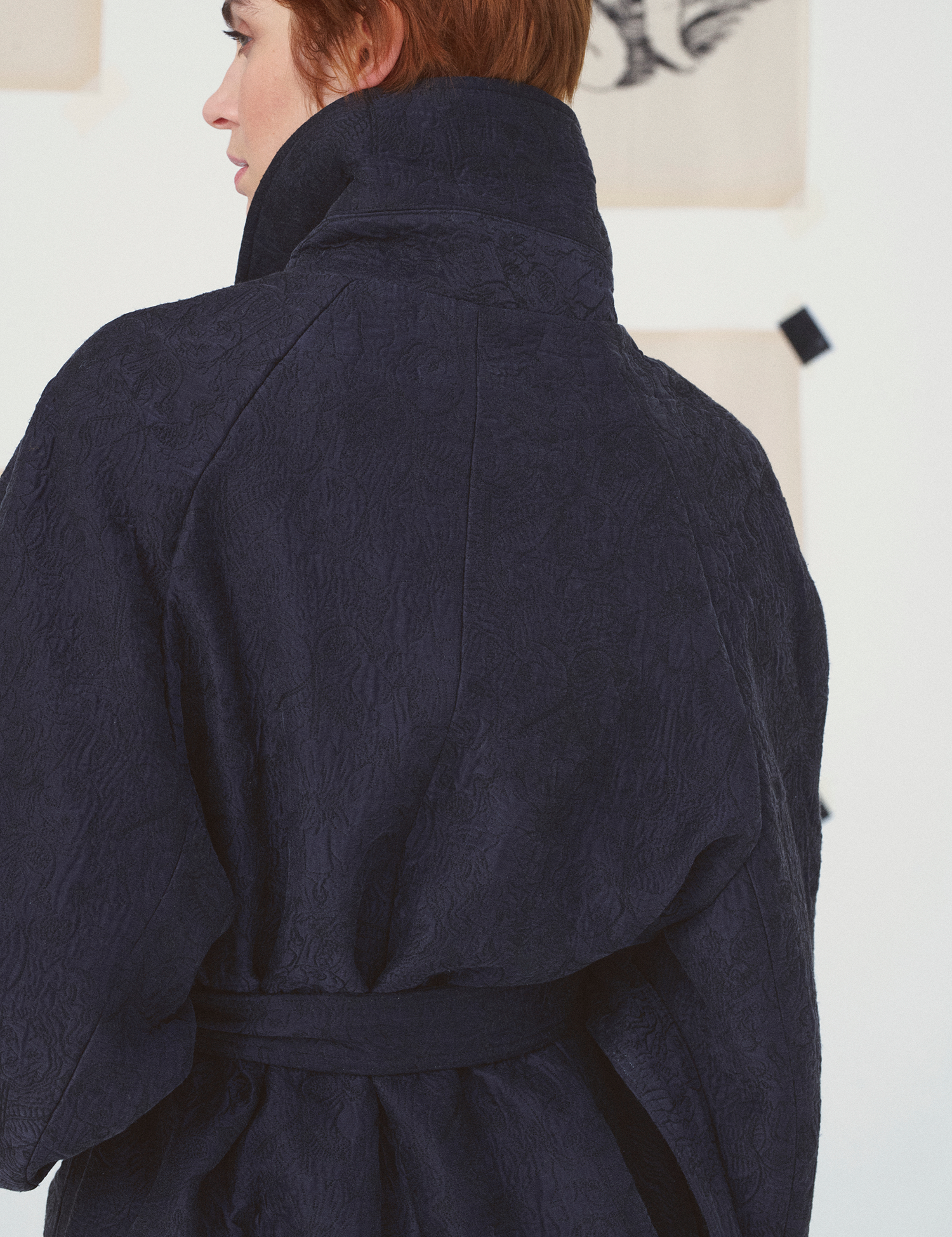 jacket-cathisu-surreaslisme-black