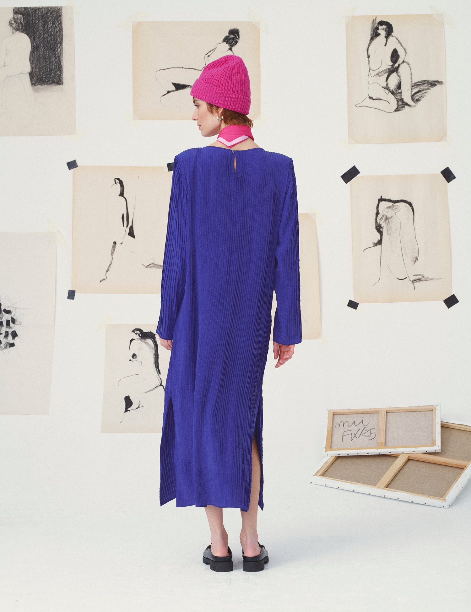 dress-marguerite-surrealisme-royalblue