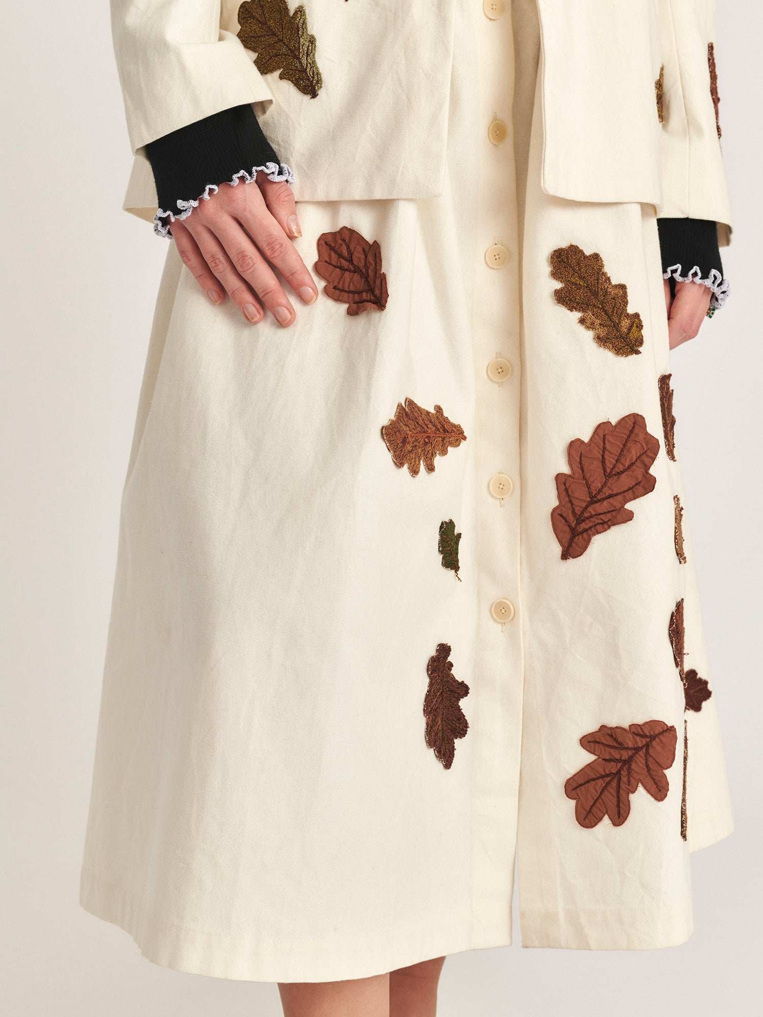 skirt-mona-feuillesmortes-offwhite