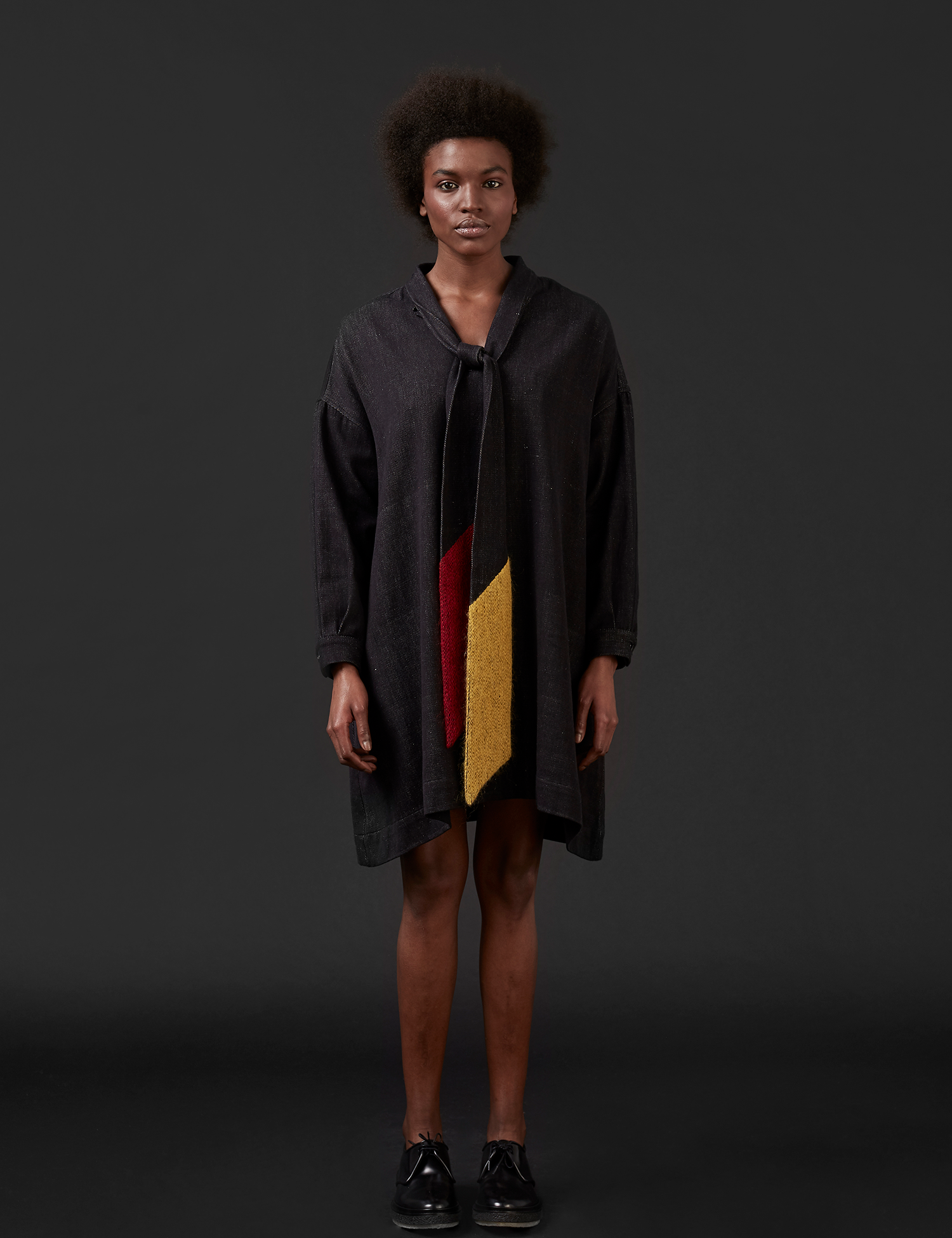 03_20_152_BIS_BLACK_OVERSIZE_LONG_SHIRT