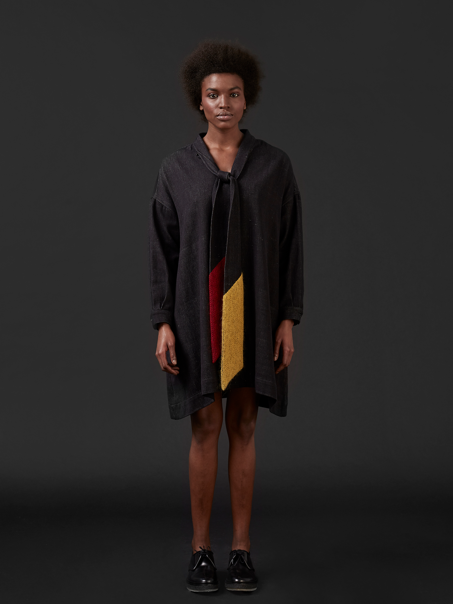 03_20_152_BIS_BLACK_OVERSIZE_LONG_SHIRT