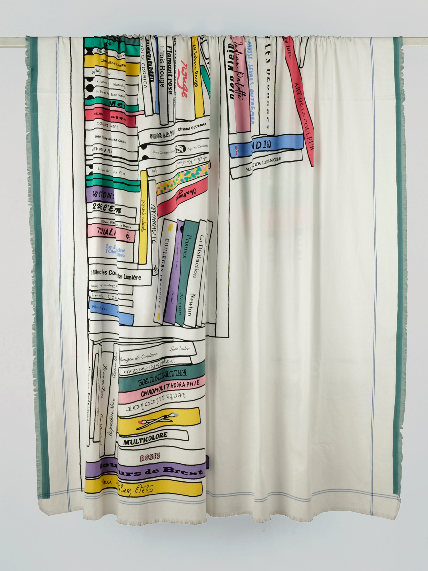 grand-foulard-bibliotheque