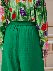 pantalon-radha-dessinatrice-vertperroquet