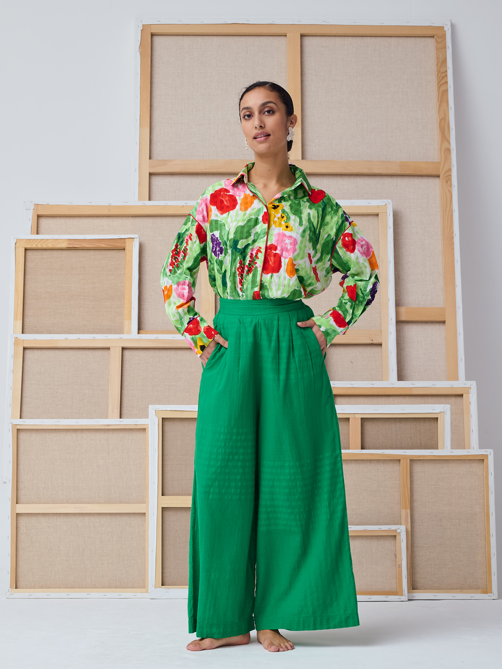 pantalon-radha-dessinatrice-vertperroquet