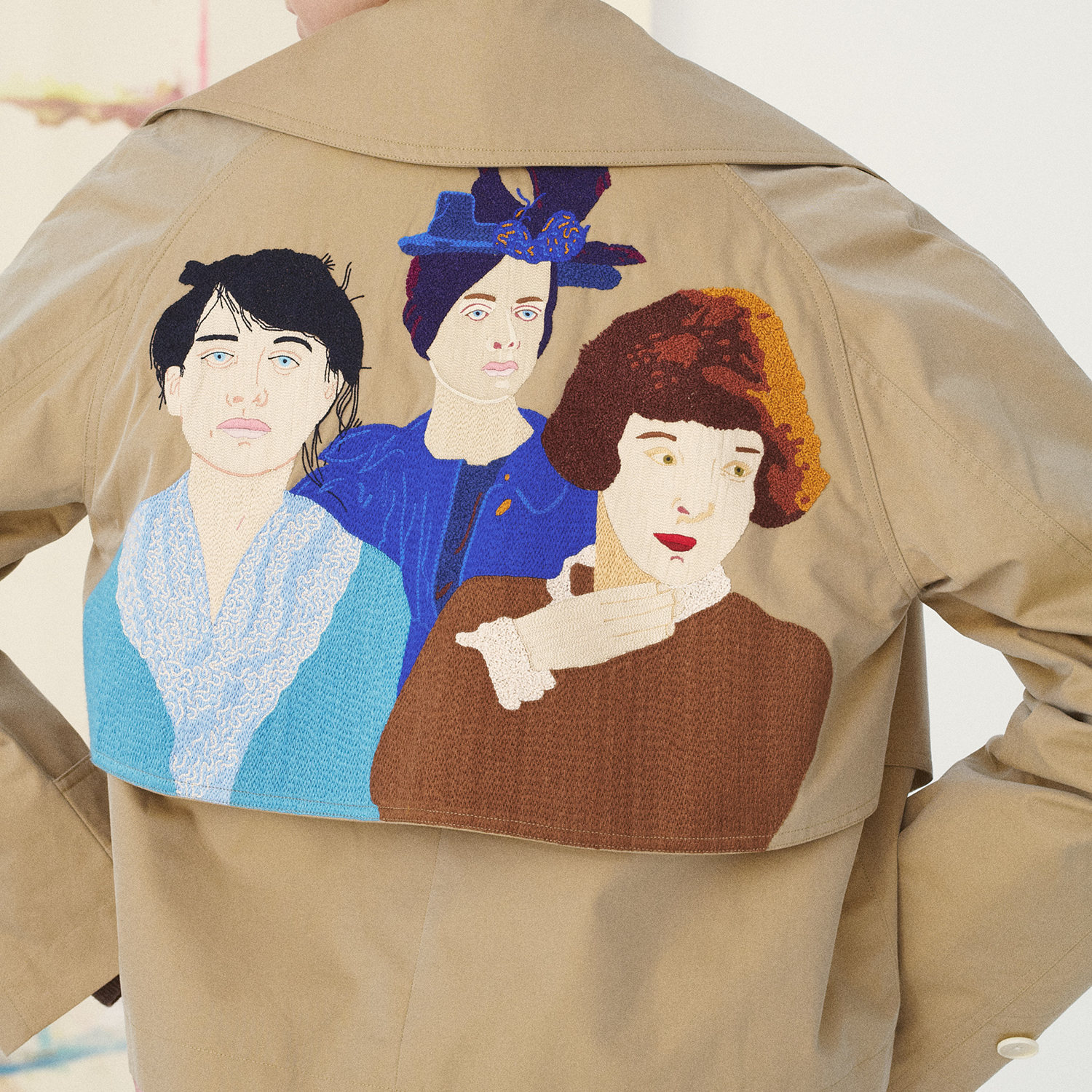jacket-volver-statement-portrait