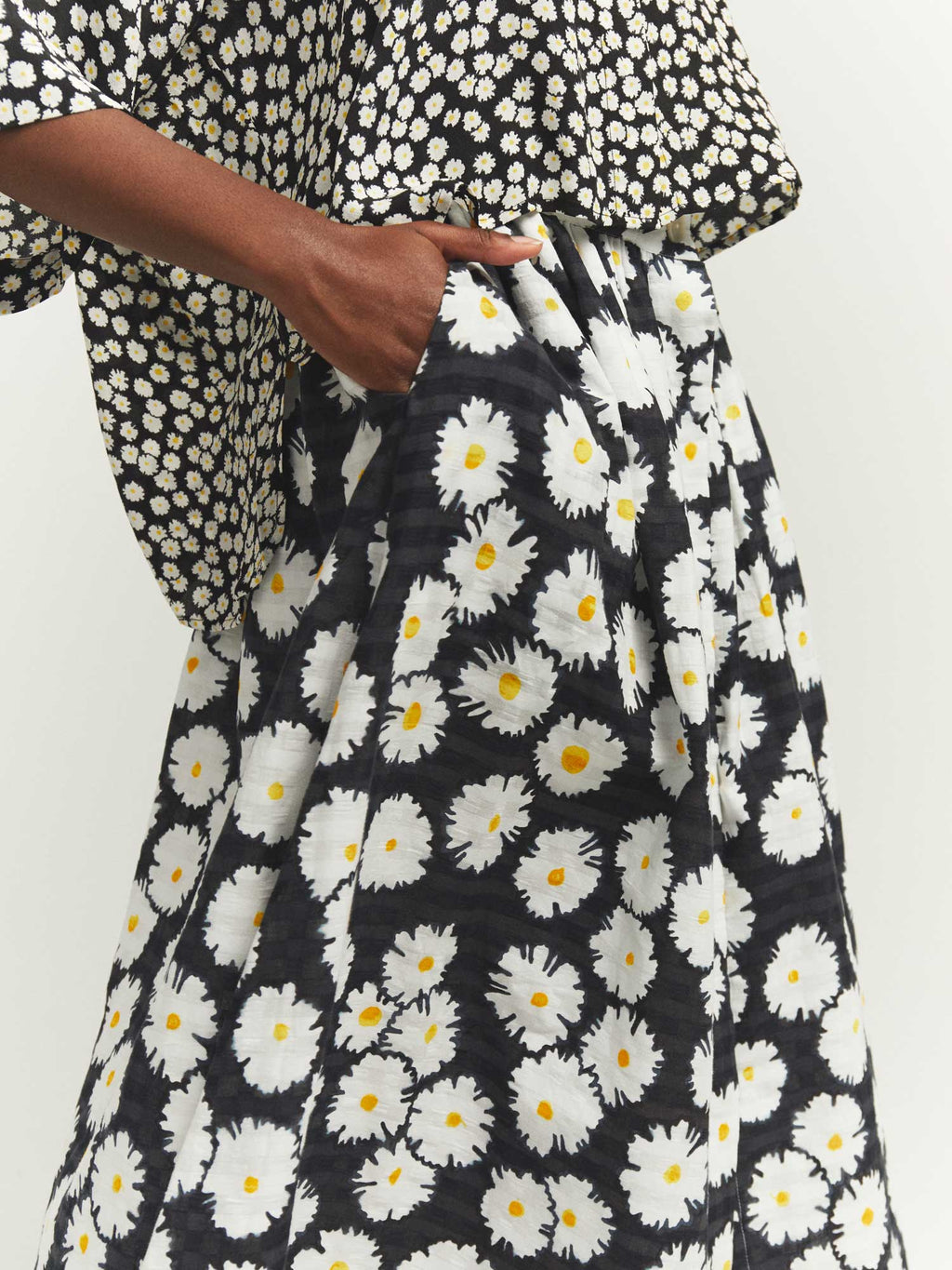 jupe-mona-paquerettes-black