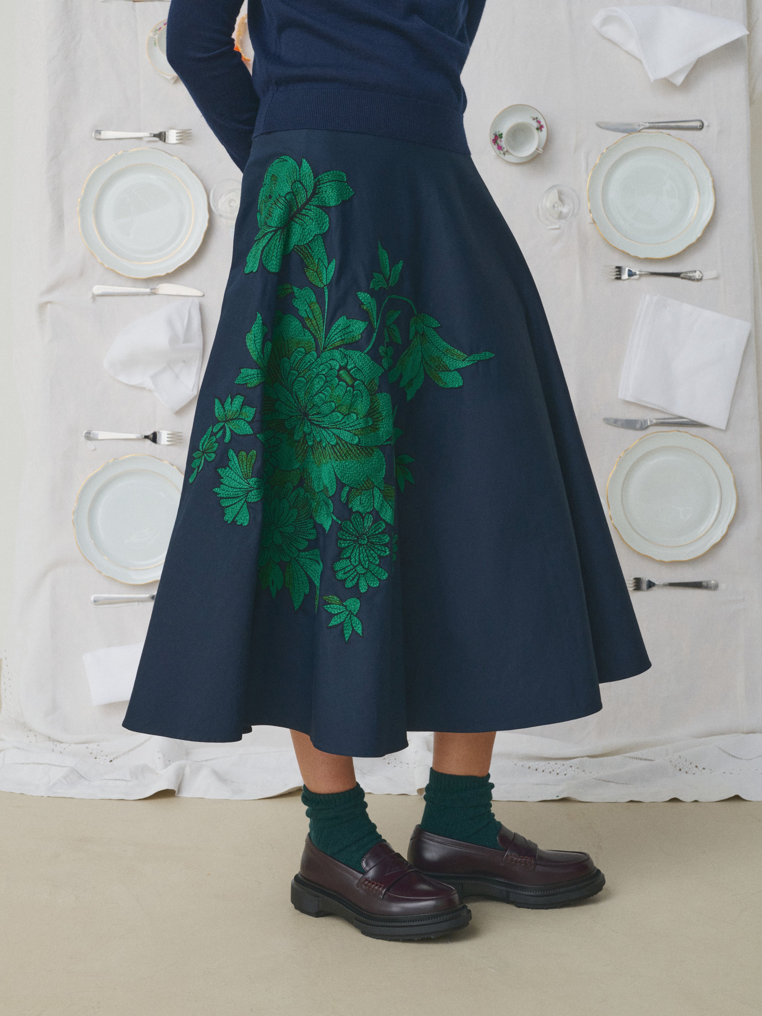 JUPE CORFOU - LA VAISSELLE