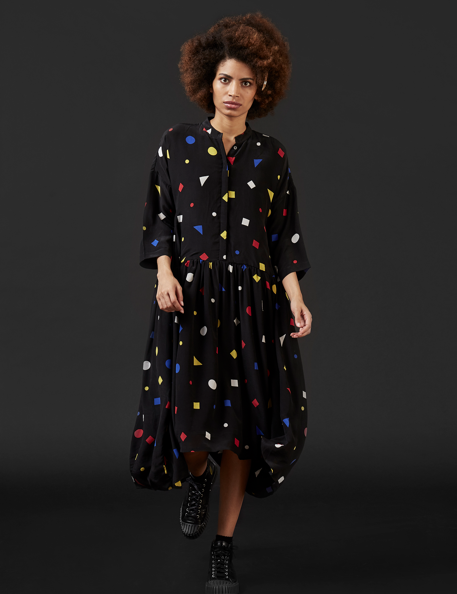 63_20-78_BLACK_GOMMETTE_LONG_DRESS