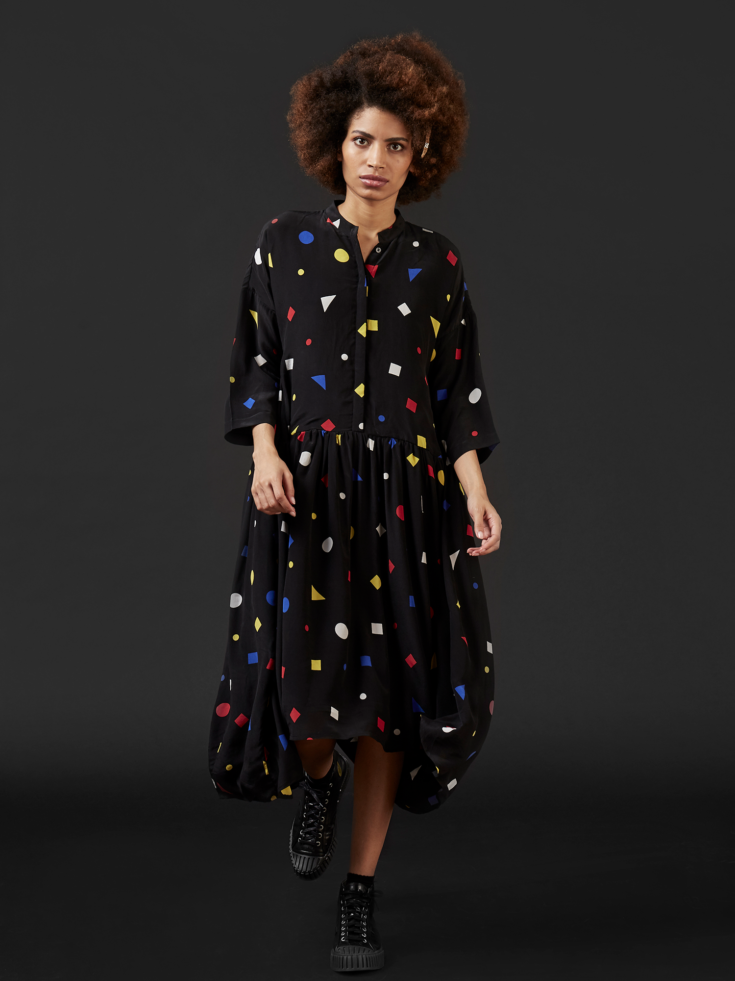 63_20-78_BLACK_GOMMETTE_LONG_DRESS