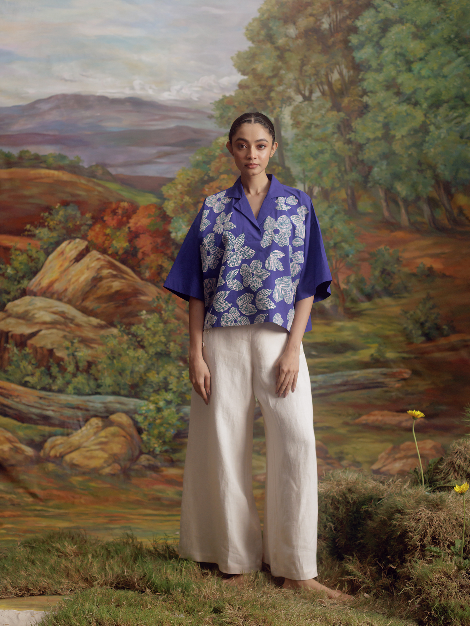 top-lise-flower-royalblue