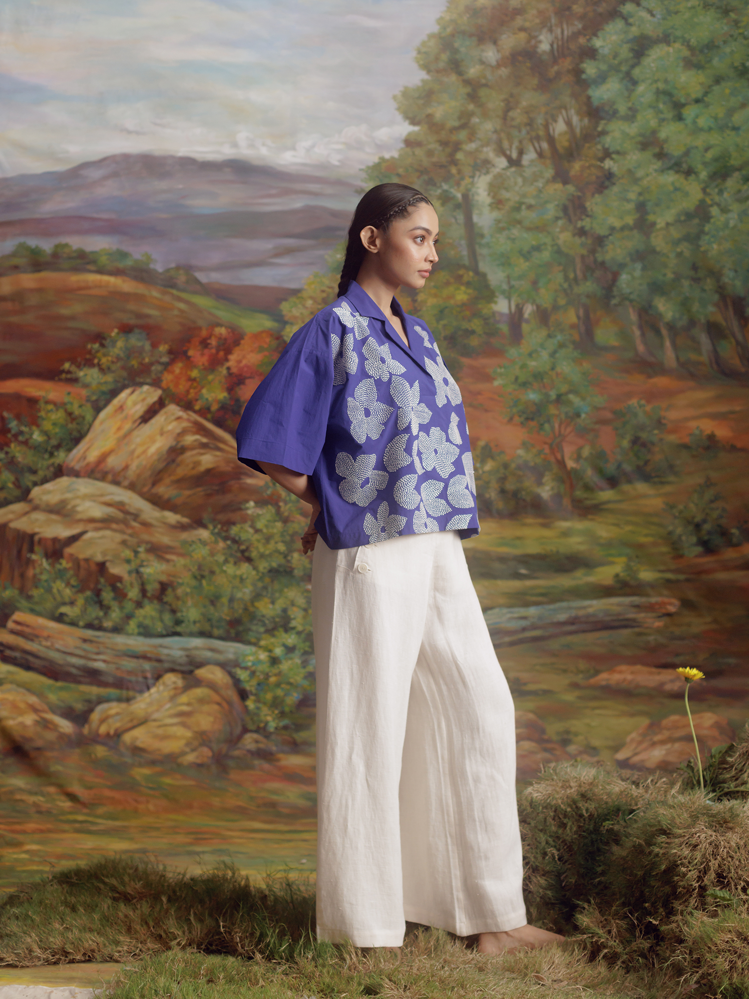 top-lise-flower-royalblue