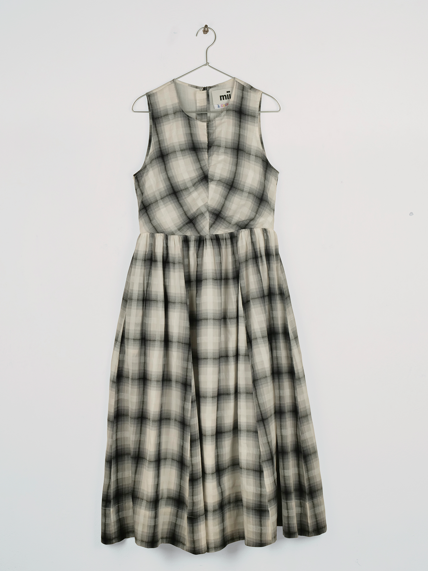 robe-ilana-dessinatrice-light