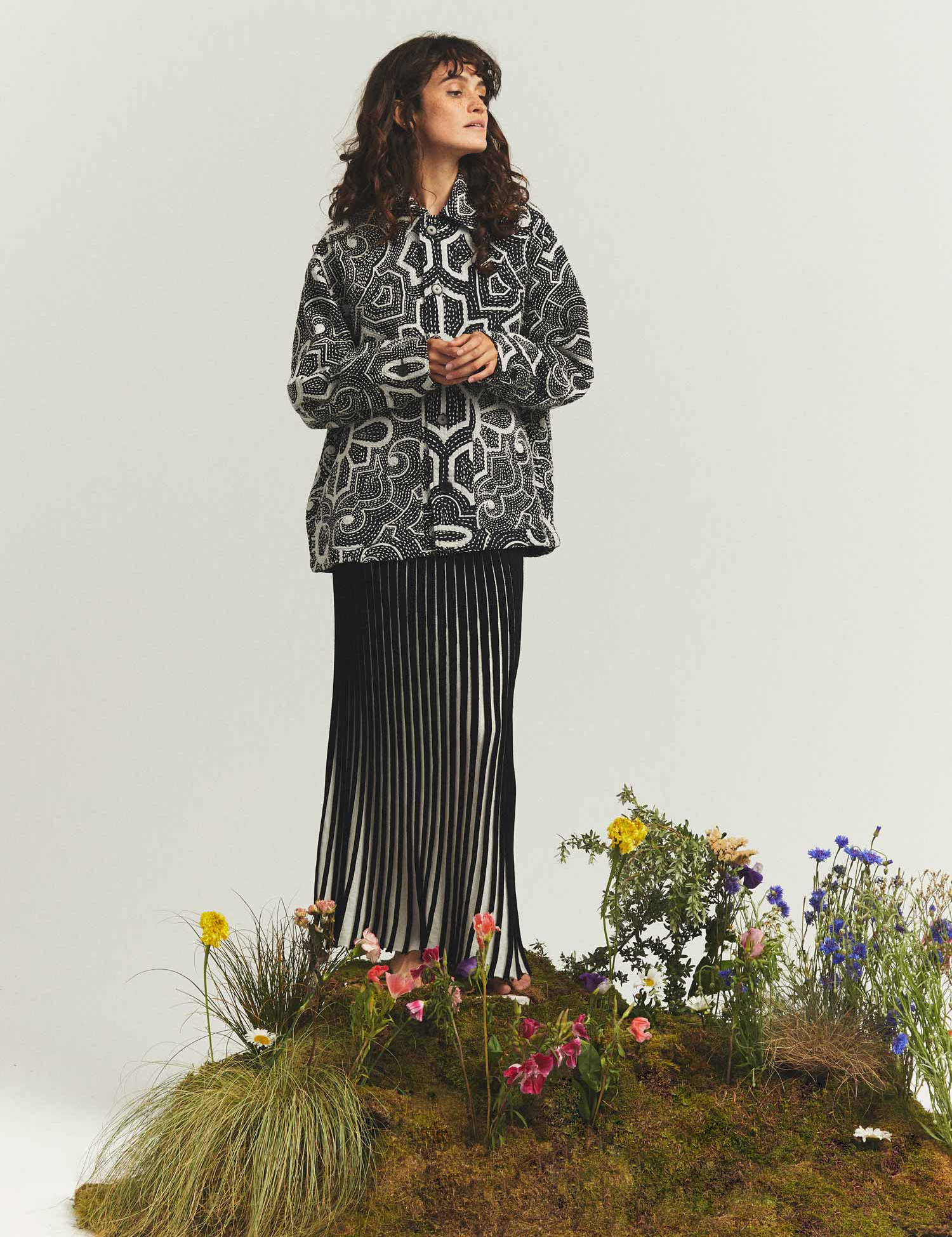 veste-scarlett-versailles-black-miicollection