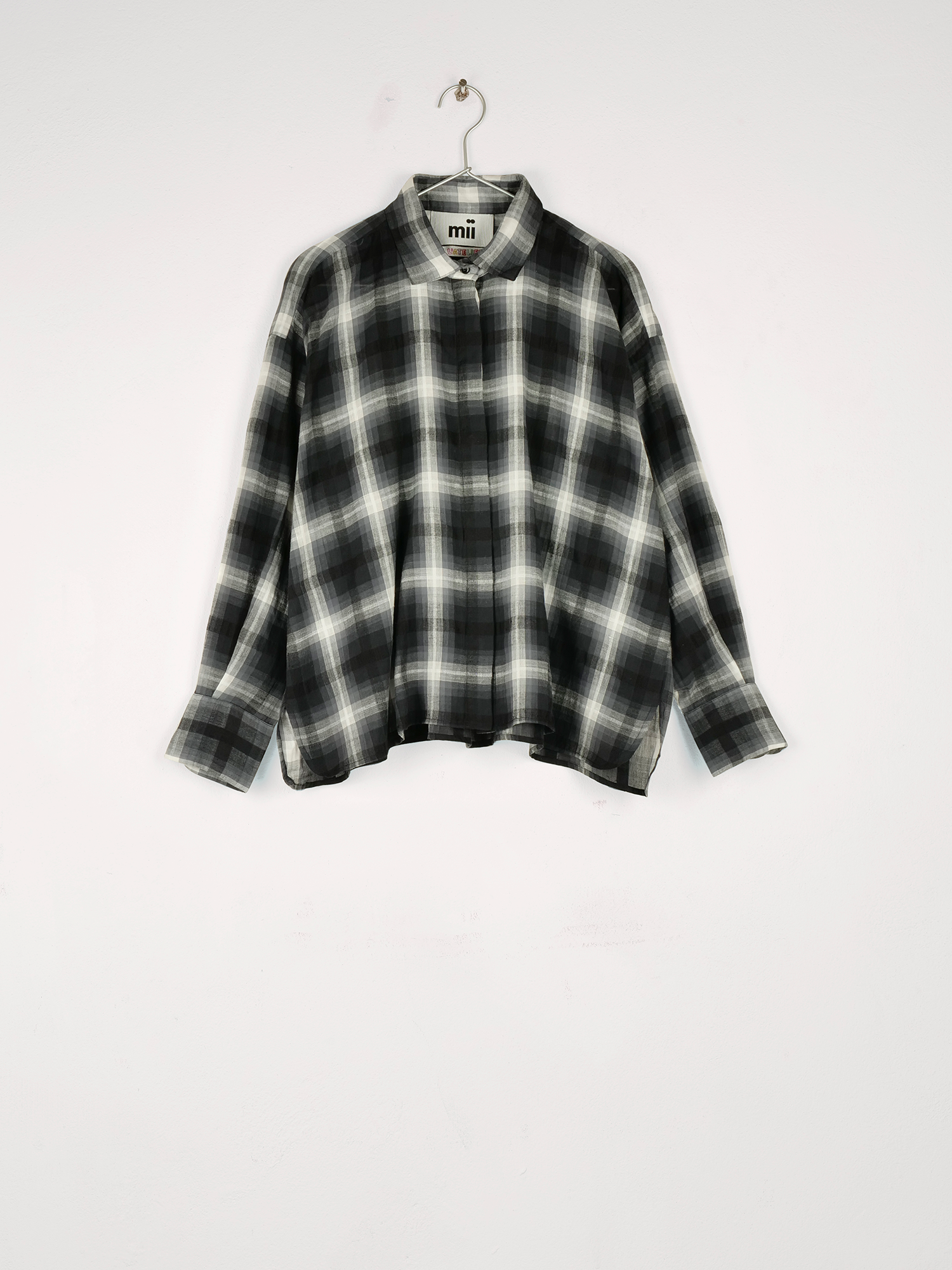 chemise-greta-dessinatrice-dark
