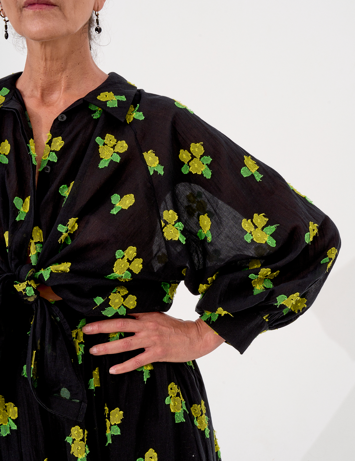 shirt-lulu-flower-black