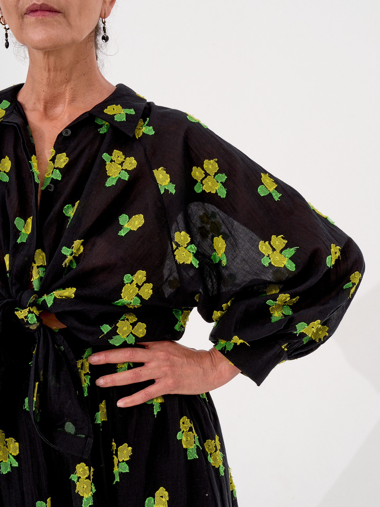 shirt-lulu-flower-black