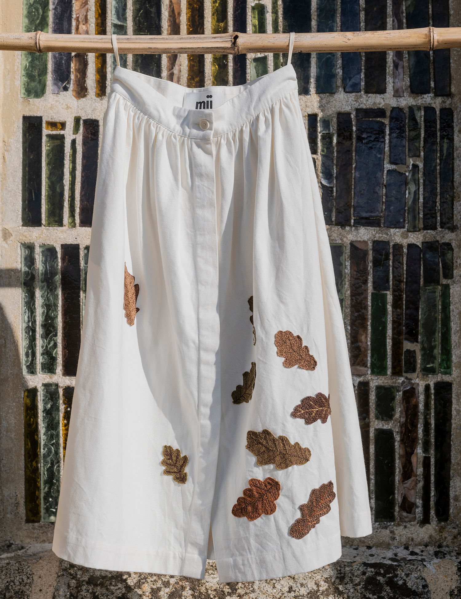 skirt-mona-feuillesmortes-offwhite