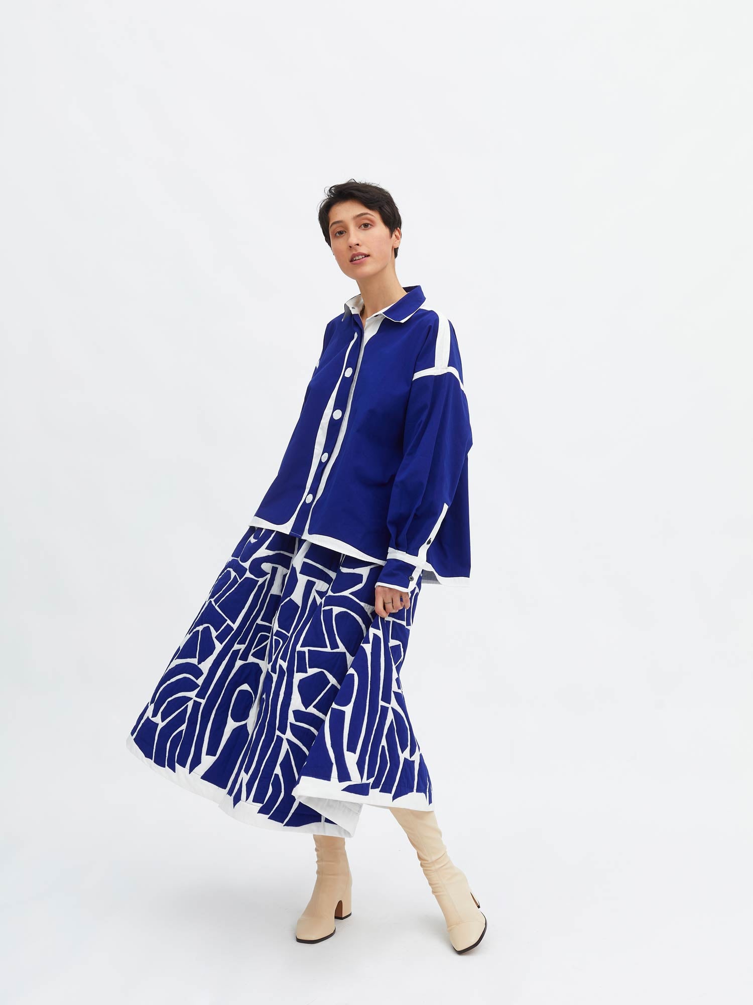 jupe-mona-lescollages-offwhiteroyalblue-miicollection