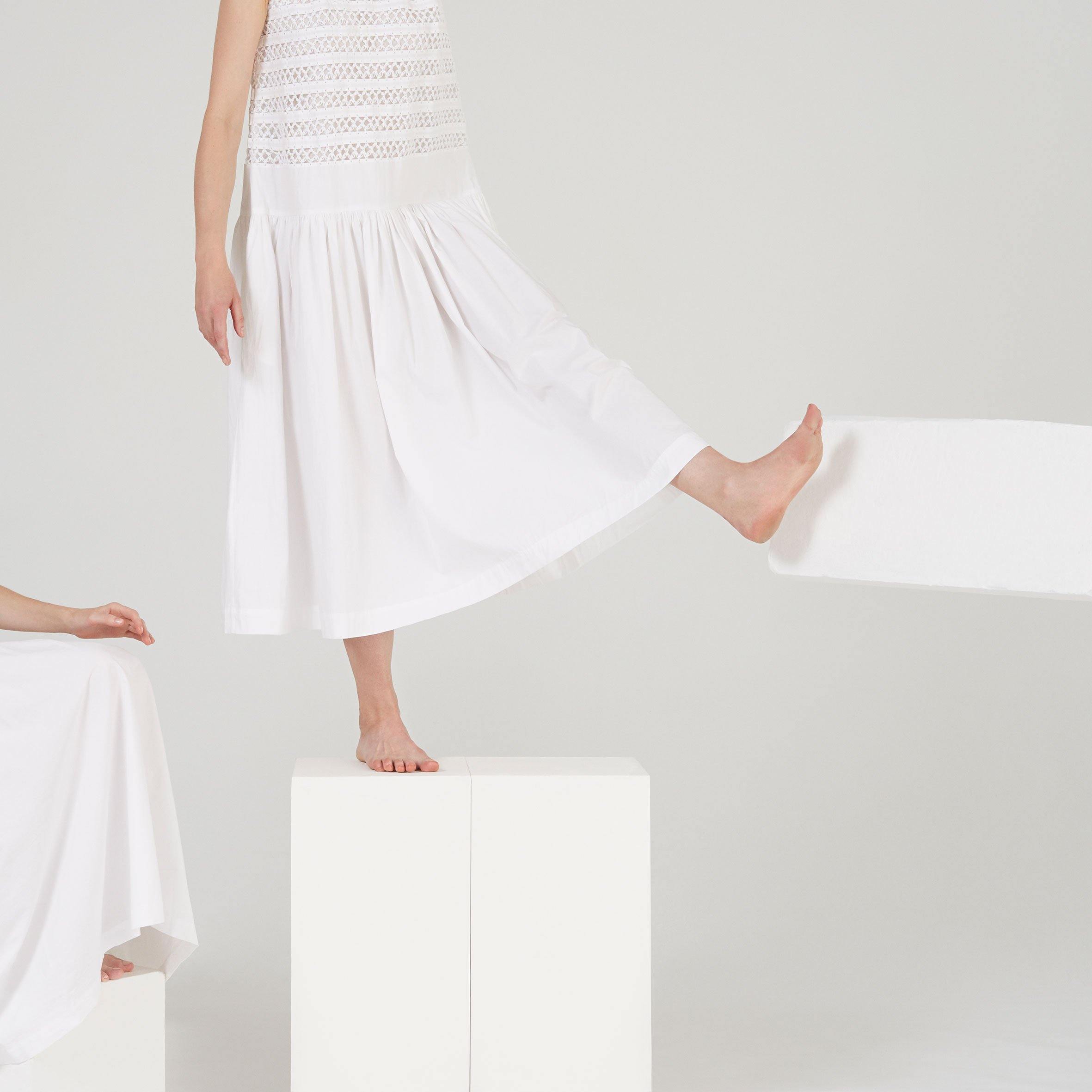 robe-edith-crochet-white-miicollection