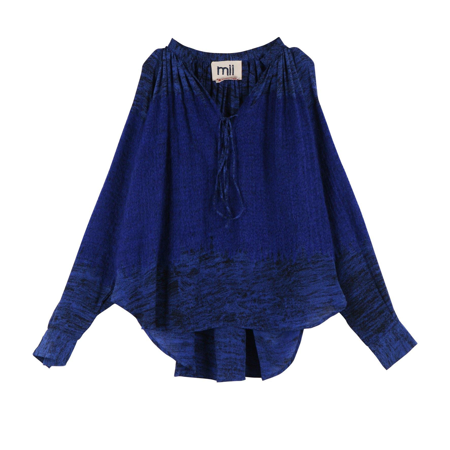 BRIGHTBLUE_SILKMOHAIR_MONOCHROME